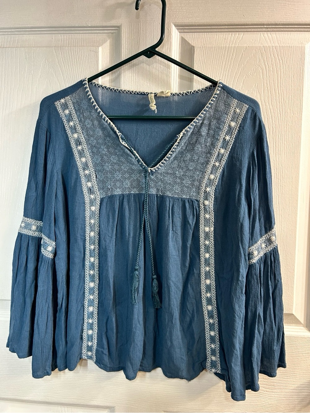 Adrift Blue Boho Lace Bell Sleeve Peasant Blouse Small